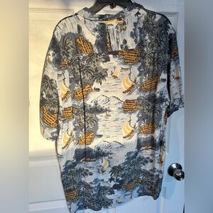 Caribbean NWT Tropical Print Shirt with Sailboats